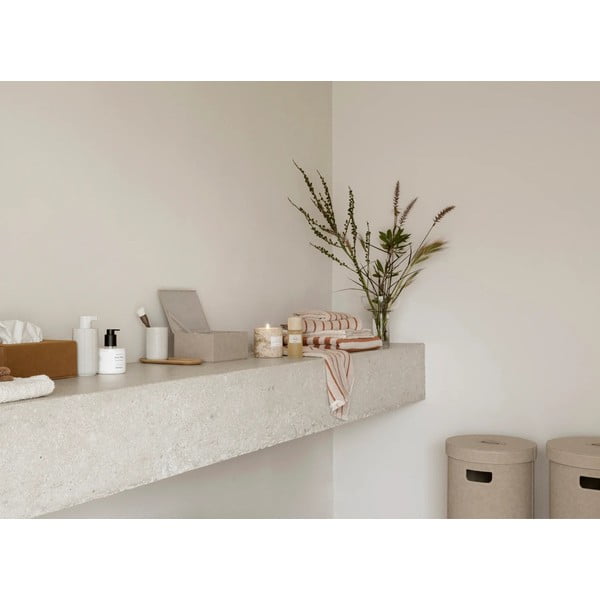 Gaiši pelēks polirezīna trauks zobu birstei Kua – Blomus-image-3