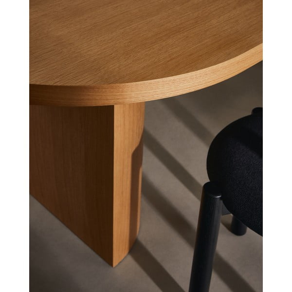 Ēdamgalds ar ozolkoka imitāciju 100x240 cm Nealy – Kave Home-image-2