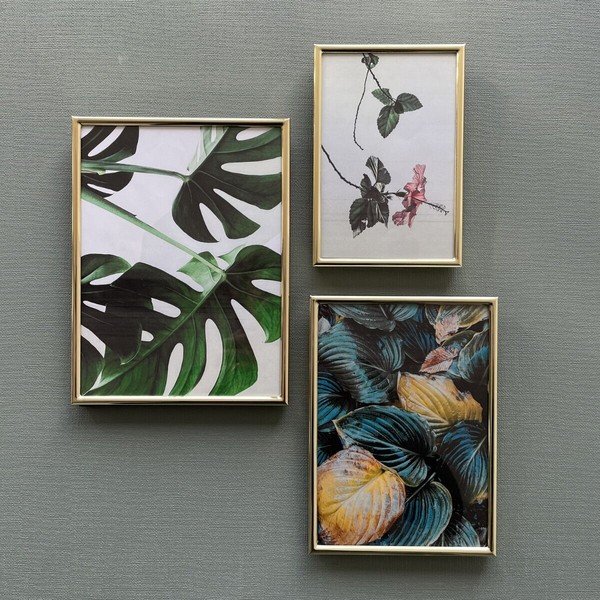 Zelta krāsas metāla stāvošs/piekarināms foto rāmis 11x16 cm Sweet Memory – Zilverstad-image-1