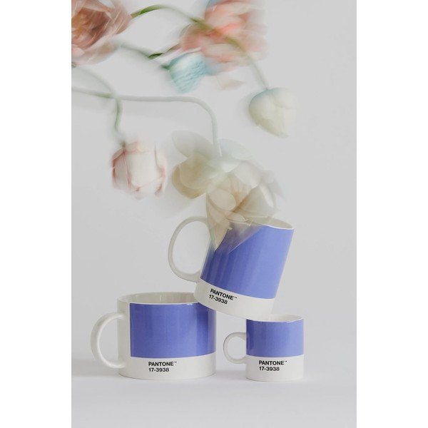 Violeta porcelāna krūze 375 ml Very Peri 17-3938 – Pantone-image-1