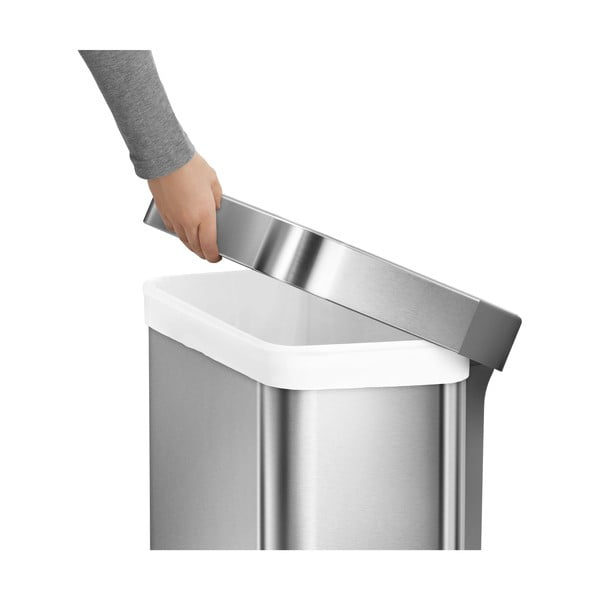Sudraba krāsas atkritumu tvertne ar pedāli 55 l – simplehuman-image-3