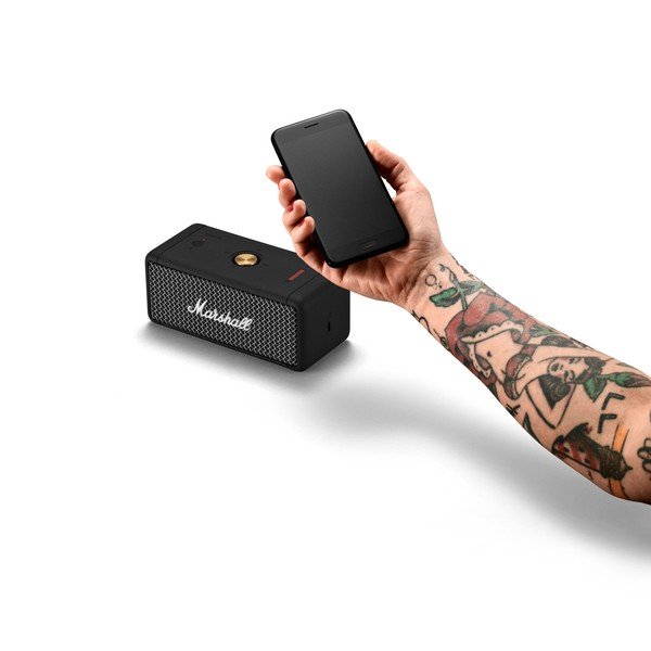Melns Marshall Emberton pārnēsājamais Bluetooth skaļrunis-image-4