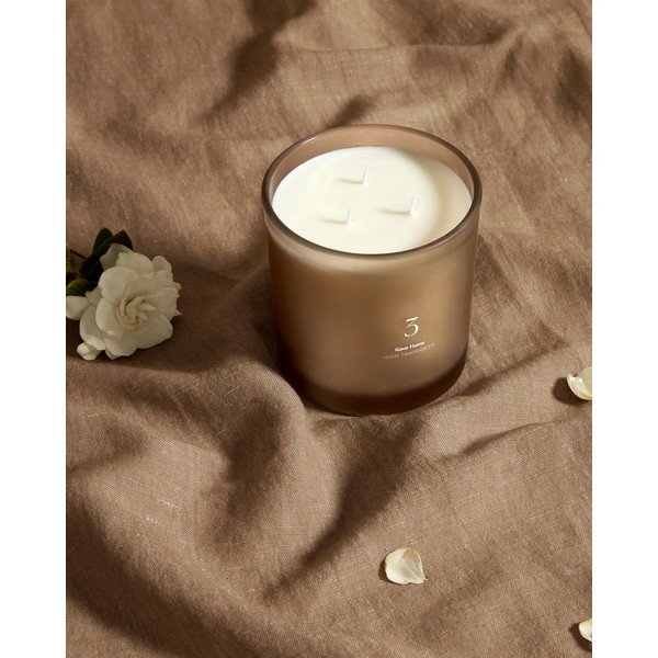 Aromātiskā svece degšanas laiks 50 h Citrus Wave – Kave Home-image-1