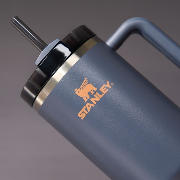 Tumši zils nerūsējošā tērauda termoss ar salmiņu 1,18 l Quencher H2.0 FlowState Tumbler Twilight – Stanley-image-1
