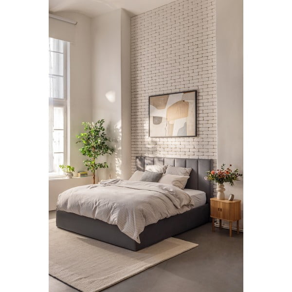 Pelēka polsterēta divvietīga gulta ar veļas kasti ar matraci un redelēm 180x200 cm Thessa Bold Line – Bonami Selection-image-1