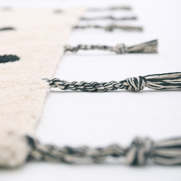 Melns/krēmkrāsas mazgājams/ar rokām darināts kokvilnas paklājs 100x150 cm Nümi Black – Nattiot-image-4