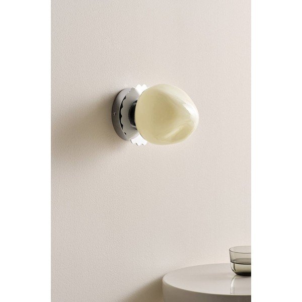 Krēmkrāsas/spīdīgas sudraba krāsas griestu lampa no opāla stikla ø 12 cm Bon – Jotex-image-2