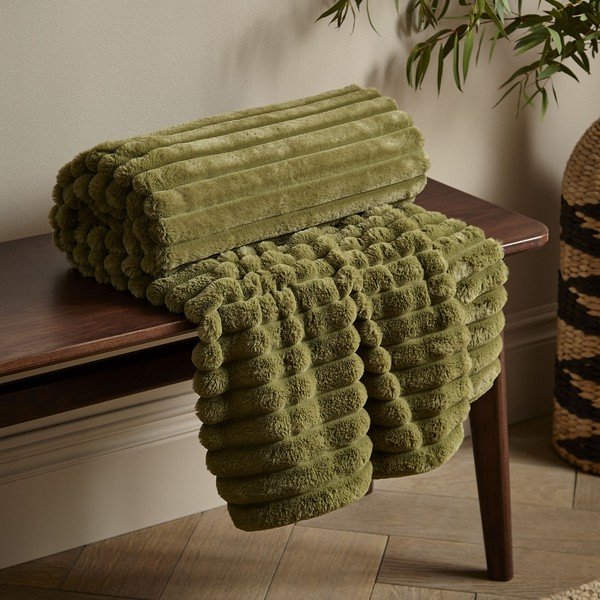 Mikroplīša pleds 130x170 cm Cosy Ribbed – Catherine Lansfield-image-1