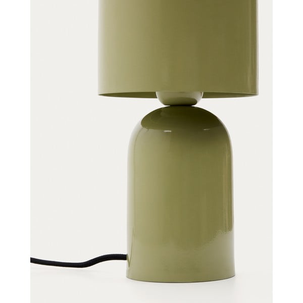 Zaļa galda lampa ar metāla abažūru (augstums 28 cm) Monze – Kave Home-image-4