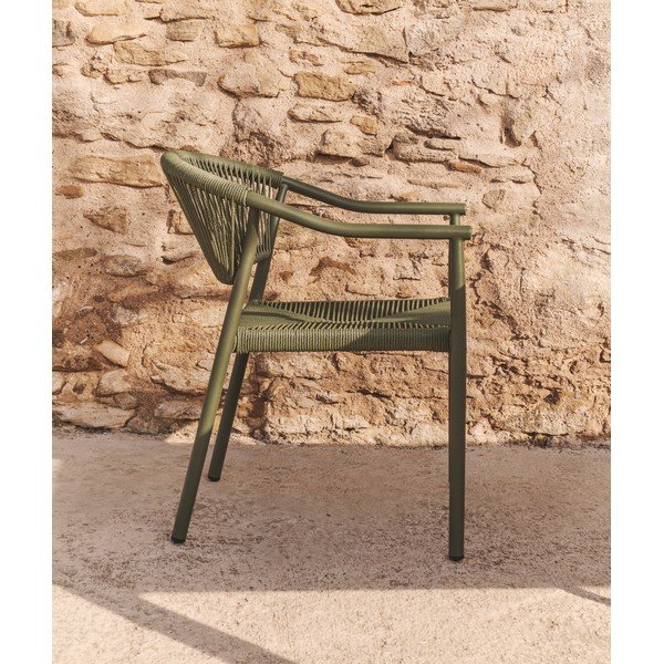 Zaļš rotangpalmas dārza krēsls Livadia – Kave Home-image-1