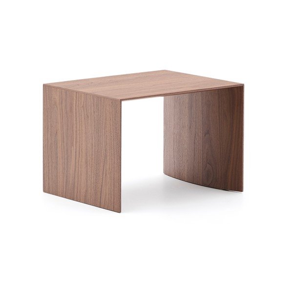 Sānu galdiņš ar riekstkoka imitāciju 40x55 cm Litto – Kave Home