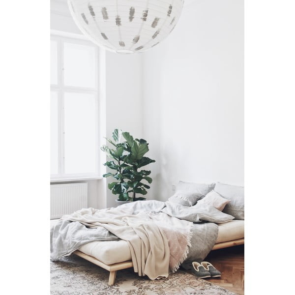 Melna divguļamā gulta no priedes koka ar režģi  160x200 cm Senza – Karup Design-image-4