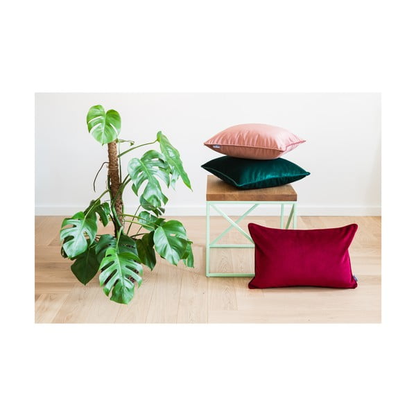 Sarkana spilvendrāna WeLoveBeds Mystic Burgundy, 40 x 60 cm-image-2