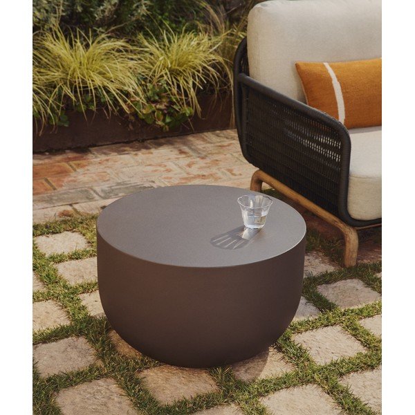 Betona apaļš dārza kafijas galdiņš ø 60 cm Garbet – Kave Home-image-1