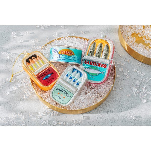 Stikla Ziemassvētku eglītes rotājums 7 cm Can of Sardines – Sass & Belle-image-3