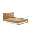 Dabīga toņa ozola masīvkoka divvietīga gulta ar redelēm 180x200 cm Alguema – Kave Home