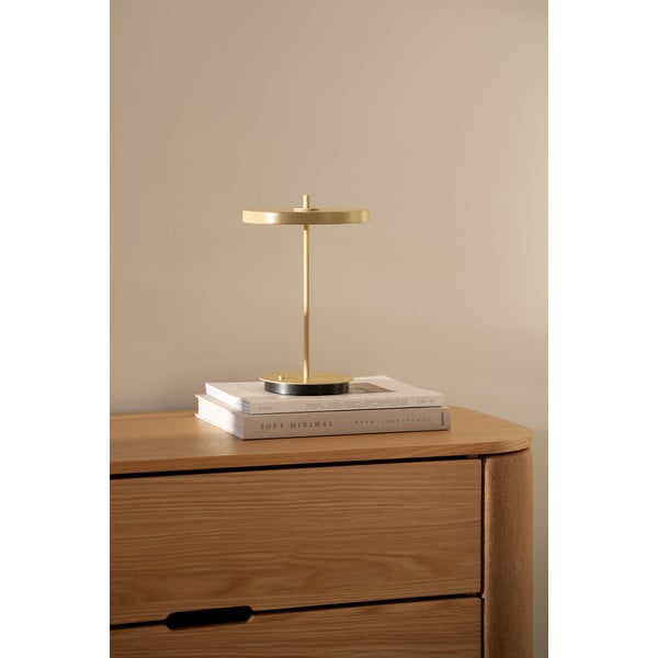 Gaiši dzeltena metāla LED galda lampa ar metāla abažūru (augstums 31 cm) Asteria Move – UMAGE-image-1