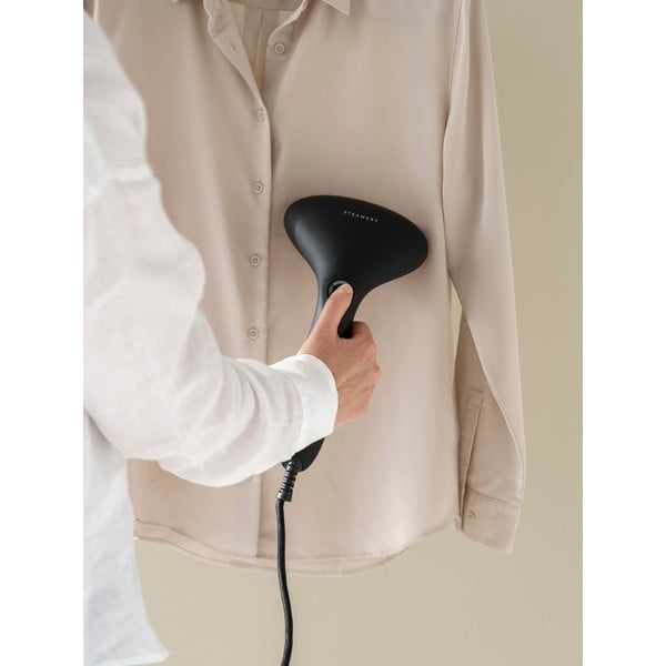 Melns rokas apģērbu tvaicētājs Cirrus 2 – Steamery-image-3