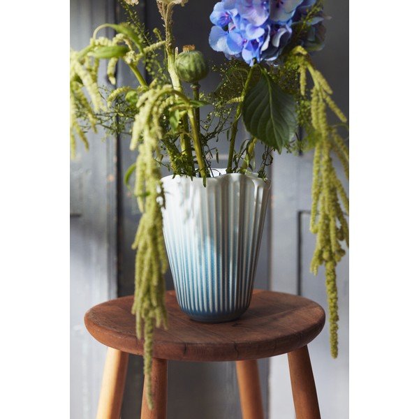 Gaiši zila keramikas vāze (augstums 20,5 cm) Hammershøi – Kähler Design-image-1