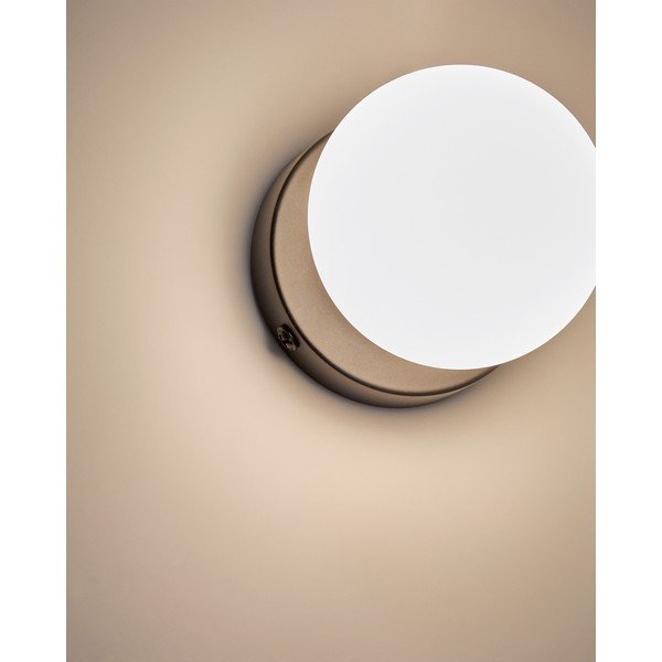 Balta/melna metāla sienas lampa ø 8 cm Brisia – Kave Home-image-1