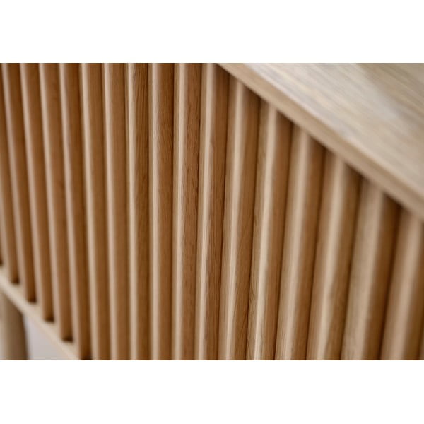 Dabīga toņa zema kumode ar ozolkoka imitāciju 160x73 cm Carno – Unique Furniture-image-1