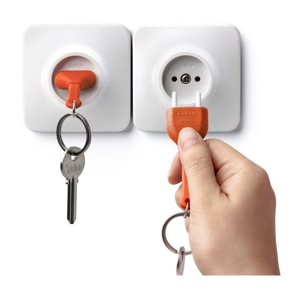 Qualy&CO atslēgu piekariņš ar oranžu atslēgu piekariņu