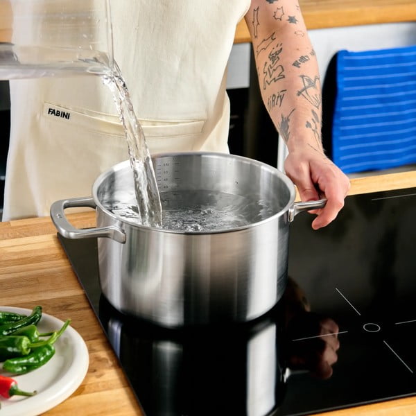 Nerūsējošā tērauda katls ar vāku piemērots indukcijas plītij 5,5 l Lucca 3.0 – FABINI-image-1