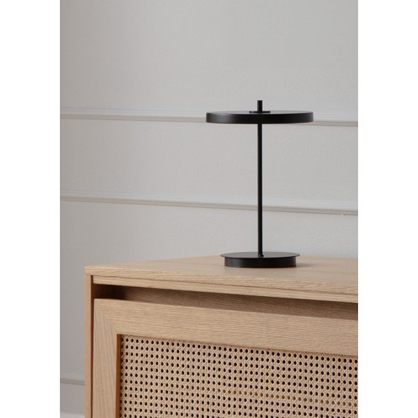 Melna metāla LED galda lampa ar metāla abažūru (augstums 31 cm) Asteria Move – UMAGE-image-3