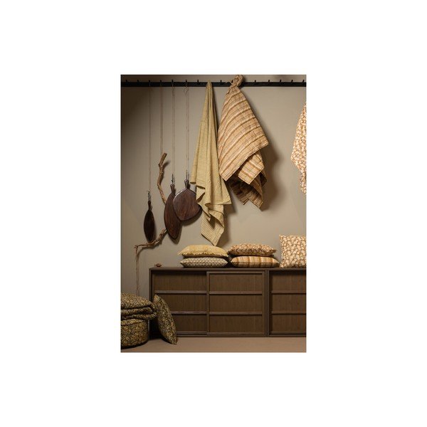 Sinepju dzeltens kokvilnas gultas pārklājs divguļamai gultai 220x265 cm Chevron – BePureHome-image-1