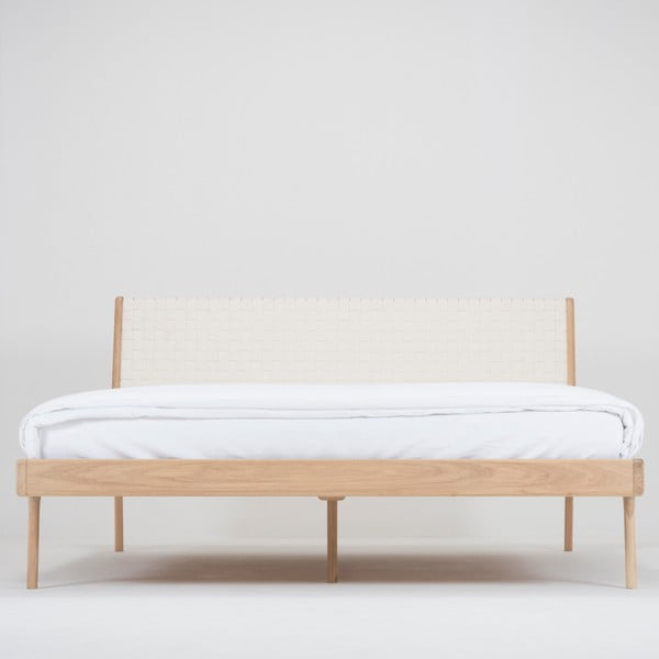 Ozola masīvkoka divguļamā gulta ar baltu galvgali Gazzda Fawn, 140 x 200 cm-image-3