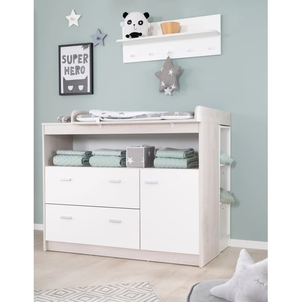 Balta zema bērnu kumode ar ozolkoka imitāciju 117x98 cm Julia – Roba-image-1