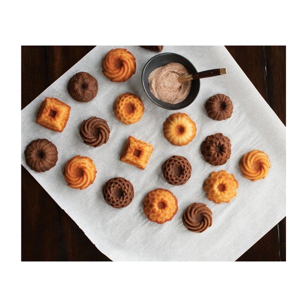 Mini kēksu veidne 12 mini kēksiņiem, zelta krāsā Nordic Ware Minimix, 280 ml-image-4