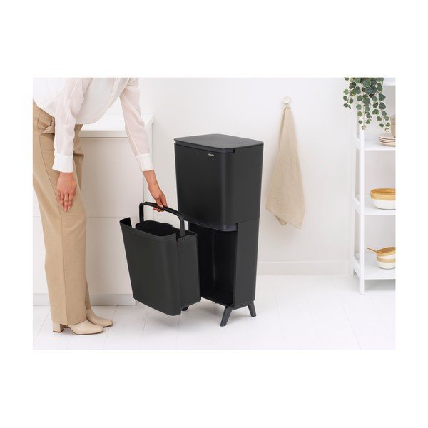 Tumši pelēka atkritumu šķirošanas plastmasas atkritumu tvertne 20+25 l SortUp Recycle Hi – Brabantia-image-2