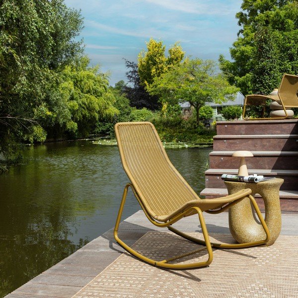 Okera dzeltens mākslīgās rotangpalmas dārza atpūtas krēsls Tom – WOOOD-image-1