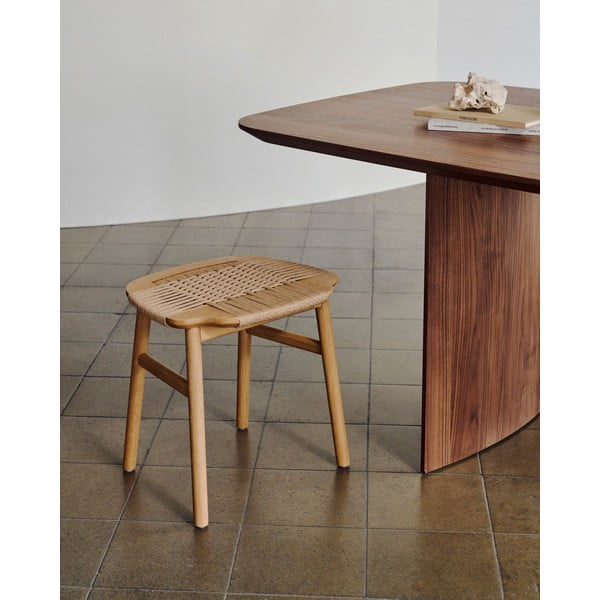 Dabīga toņa ķeblis Enit – Kave Home-image-1