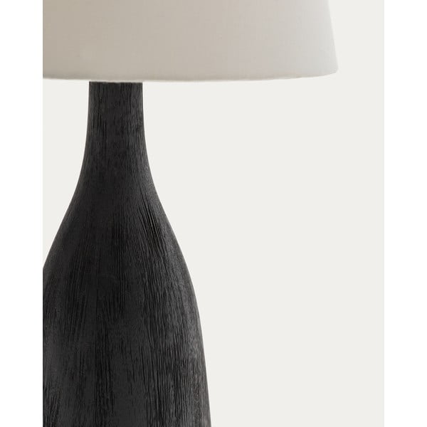 Melna/krēmkrāsas galda lampa ar auduma abažūru (augstums 56 cm) Luvia – Kave Home-image-4