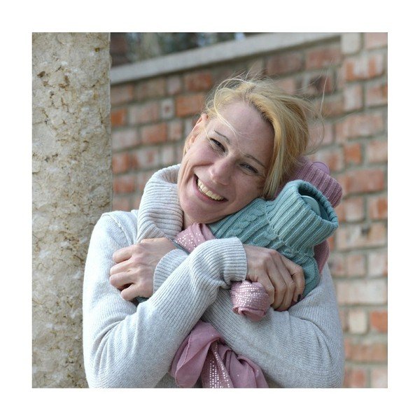 Termofors ar adītu pārvalku Classic - Hugo Frosch-image-1