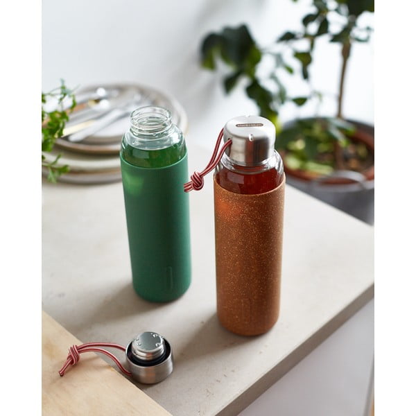 Stikla ūdens pudele ar oranžu silikona uzmavu Black + Blum G-Bottle, 600 ml-image-1