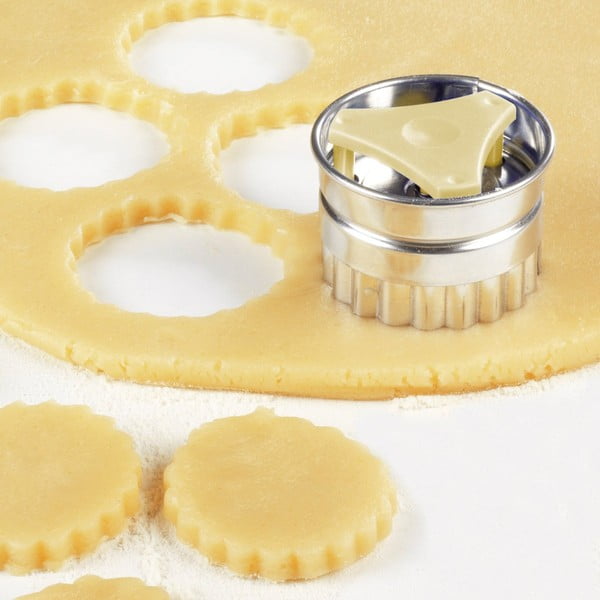 4 piparkūku formiņu komplekts Fackelmann-image-1