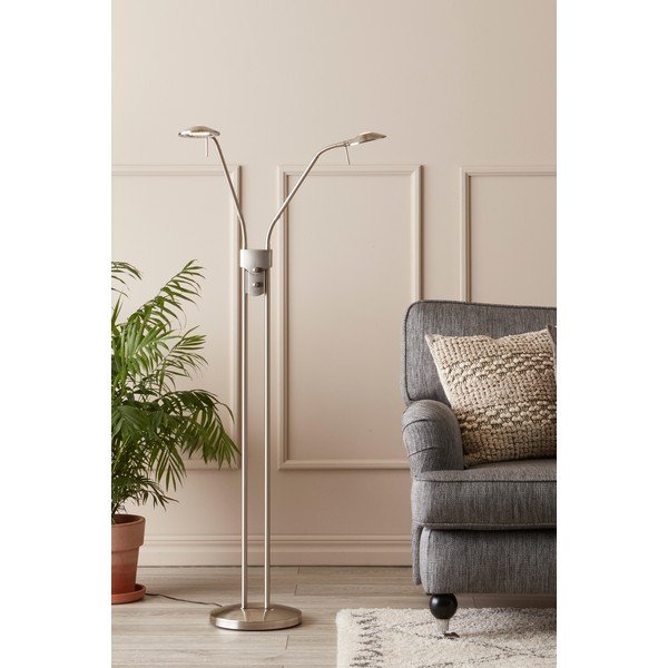 Sudraba krāsas LED stāvlampa ar metāla abažūru (augstums 135 cm) Hudson – Markslöjd-image-1