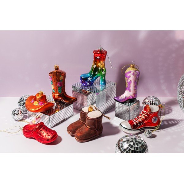 Stikla Ziemassvētku eglītes rotājums 7 cm Cowboy Boot – Sass & Belle-image-2