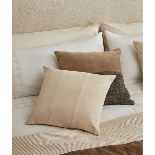 Spilvendrāna 45x45 cm Zaira – Kave Home-image-1