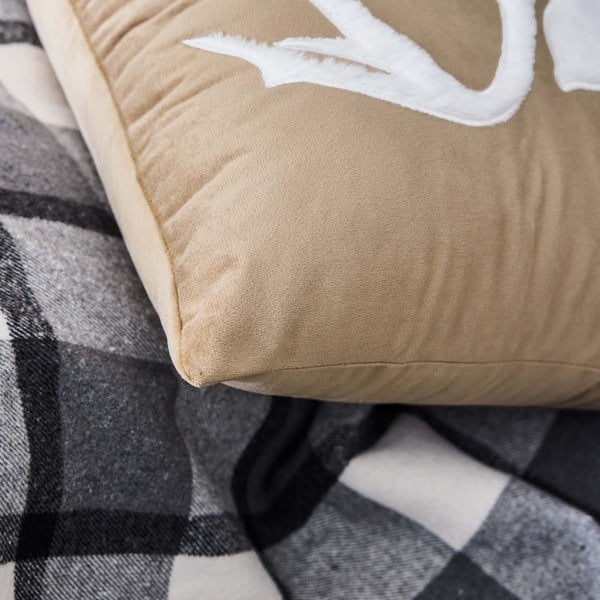 Samta dekoratīvais spilvens 45x45 cm Vik – douceur d'intérieur-image-2