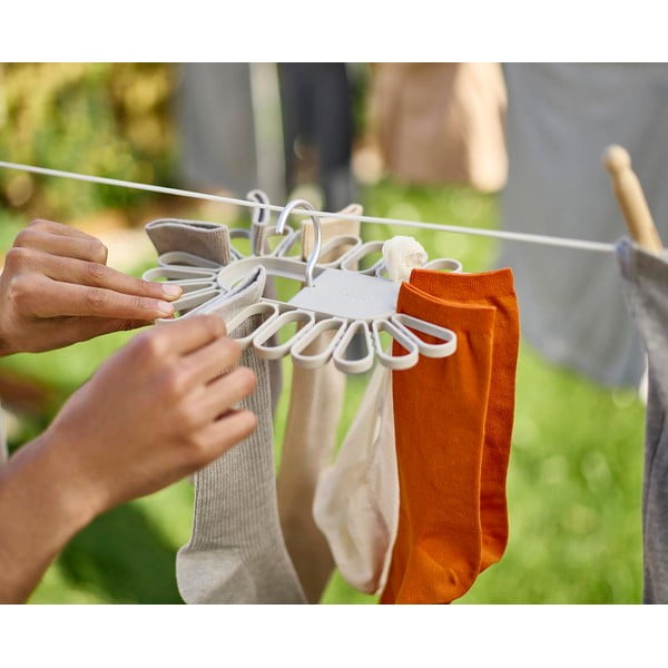 Bēšs piekarināms veļas žāvētājs Petal – Joseph Joseph-image-1