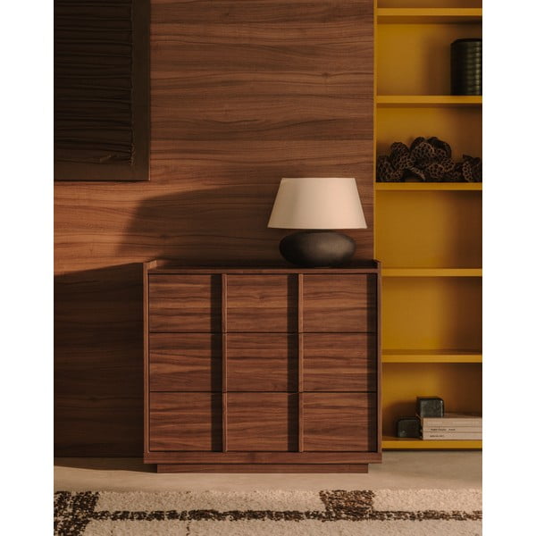 Brūna kumode ar riekstkoka imitāciju 100x78x50 cm Onix – Kave Home-image-1