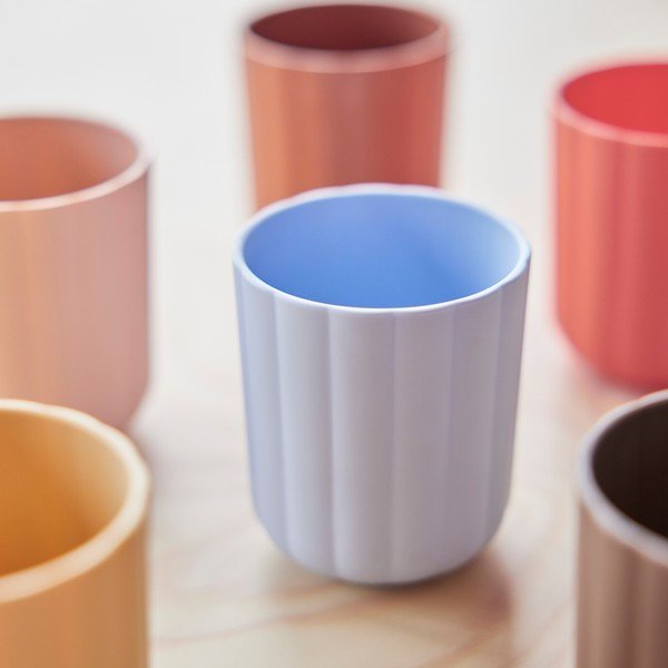 Gaiši zilas/brūnas plastmasas bērnu krūzes (2 gab.) Pullo – OYOY Mini-image-1