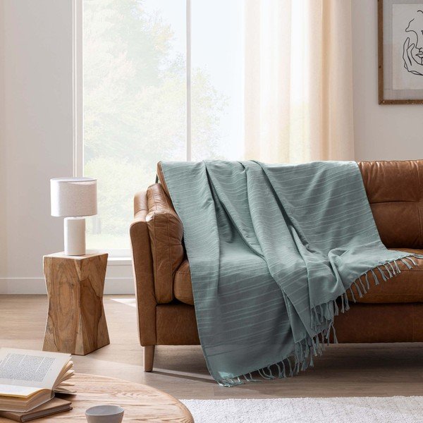 Zaļš kokvilnas gultas pārklājs 125x150 cm Lilia – douceur d'intérieur-image-1