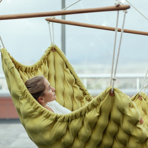 Violets iekštelpu šūpuļkrēsls Linda Vrňáková Swingy In-image-4