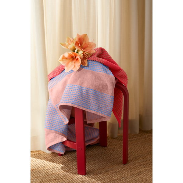 Sarkans frotē dvielis no organiskās kokvilnas  70x140 cm Check – JUNA-image-4