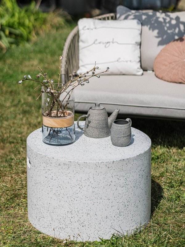 Iedvesma : Bonami interjera pārvērtības, Dārzs